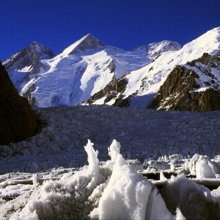 Gasherbrum-II (8035m.)